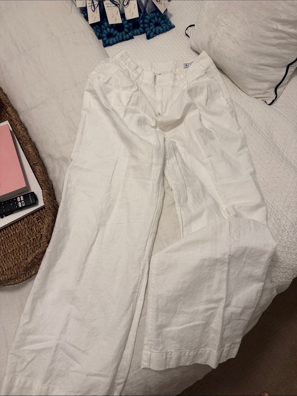 GAP White Wide-Leg Linen-Blend Pants